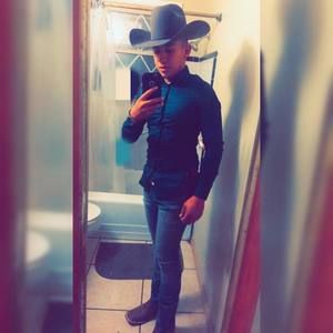 Meet your Posher, José